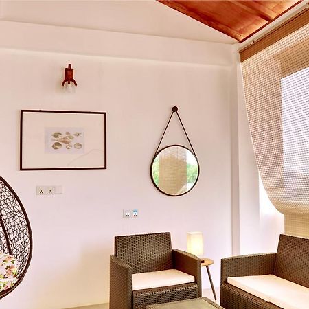 Hotel Island Ambience Maafushi Exterior foto