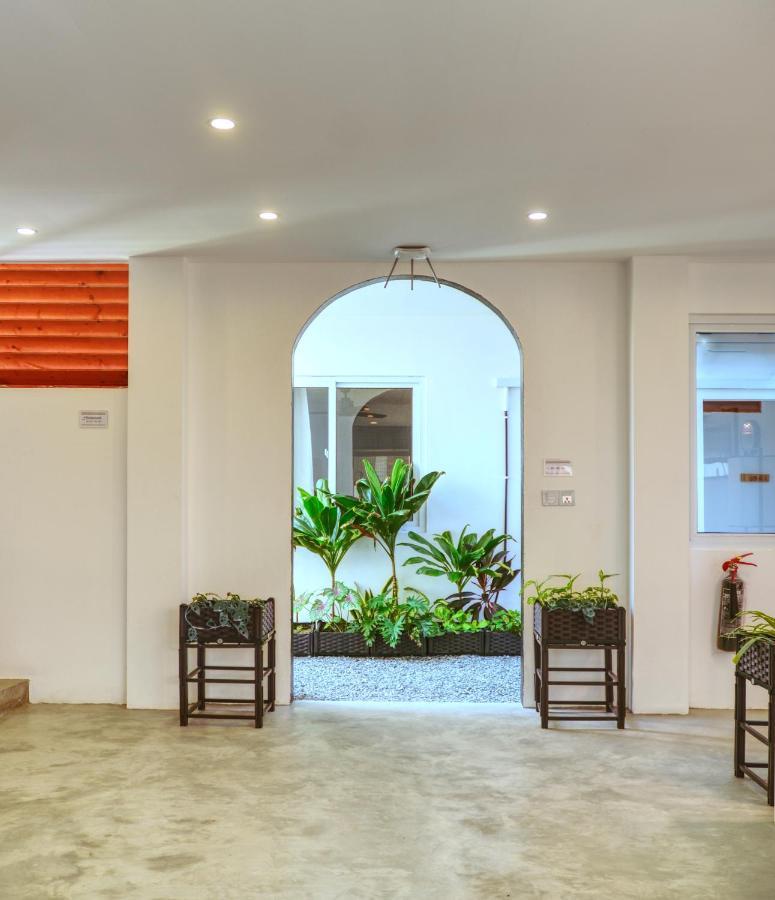 Hotel Island Ambience Maafushi Exterior foto